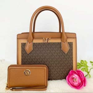 SALE❤️ Michael Kors Montgomery Satchel Wallet Set